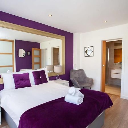 Mosspark Boulevard Exec Apartment II - Free Parking Glasgow Exterior photo